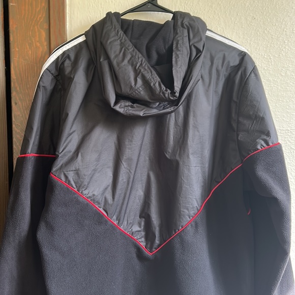 Adidas zip up sweater / jacket - Picture 4 of 4